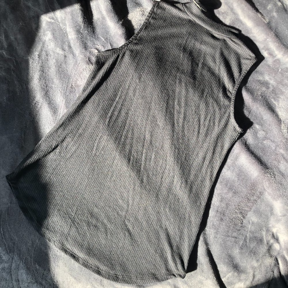 Apt. 9 Sleeveless Mockneck Tunic PXS NWT - Picture 4 of 7
